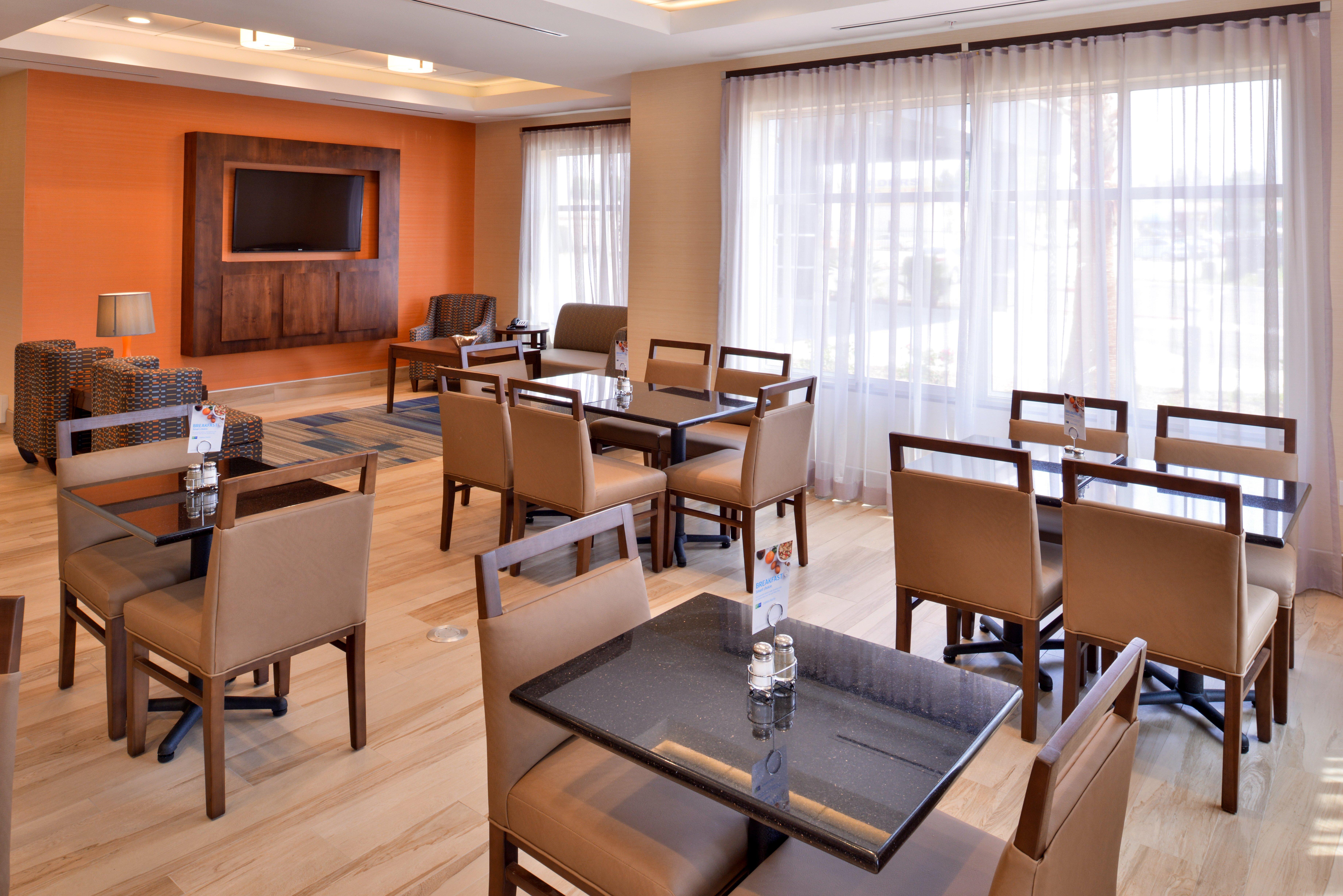 Holiday Inn Express Hotels & Suites Loma Linda By Ihg Exteriér fotografie